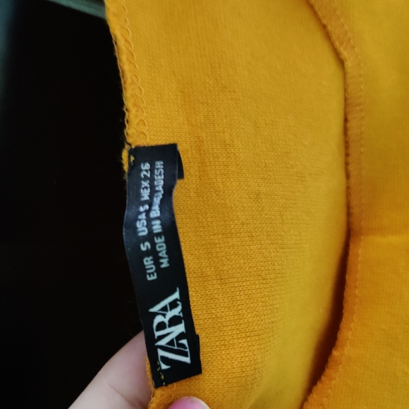 Zara Top - Picture 2 of 2